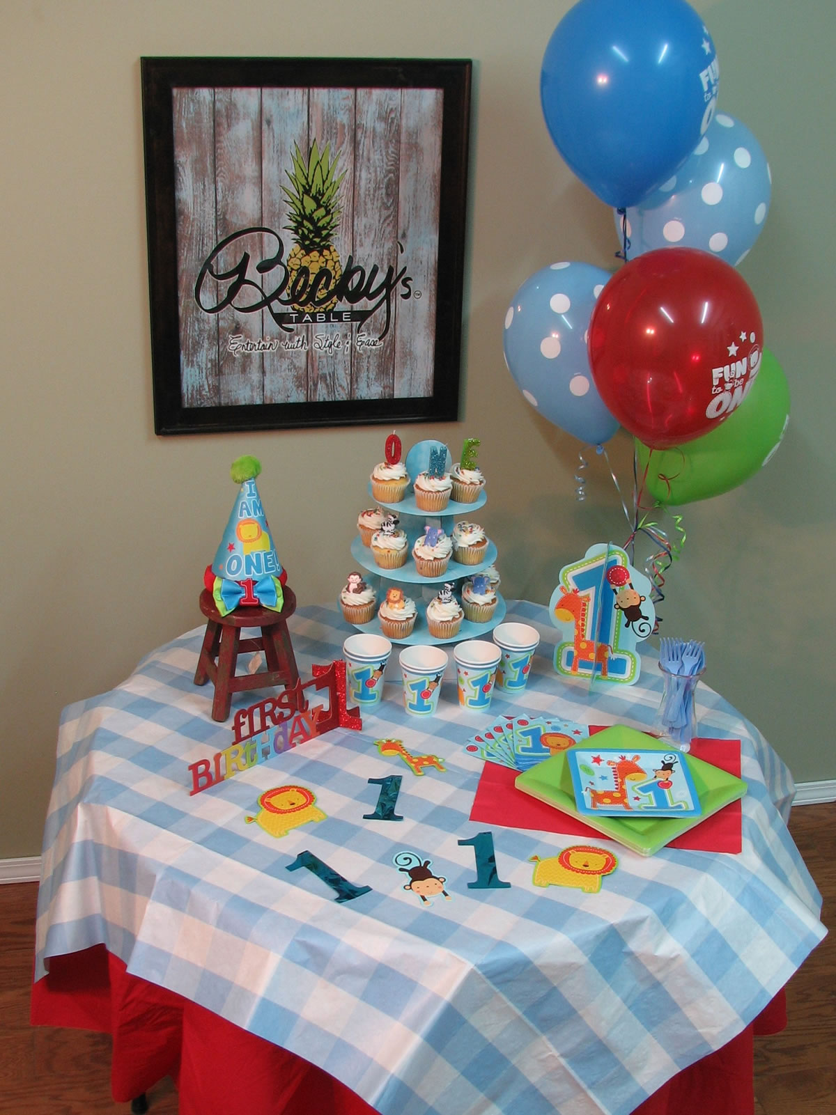 Classic Plaid - Tablecover Light Blue and White 54" x 108" - Image 2