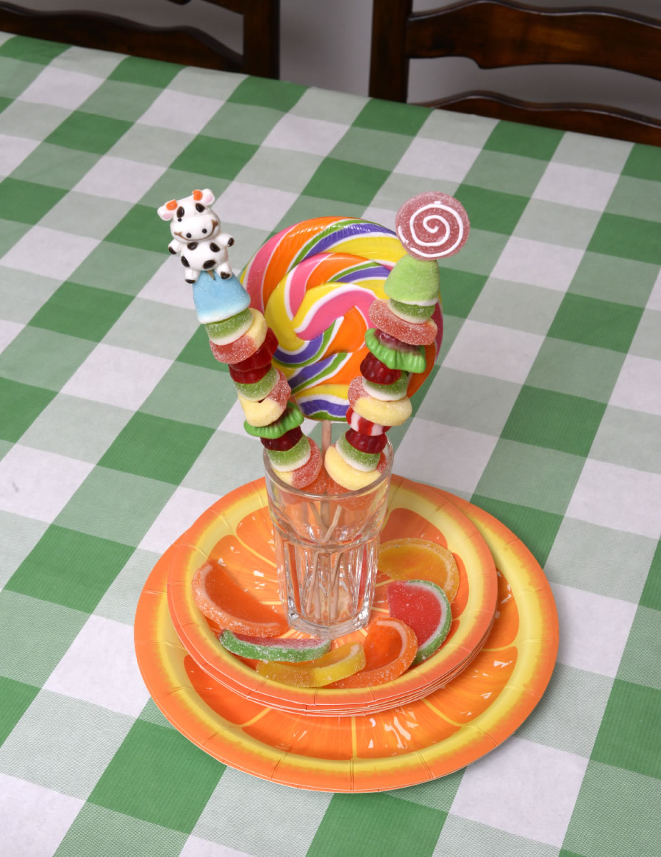 Classic Plaid - Tablecover Green and White 54" x 108" - Image 6